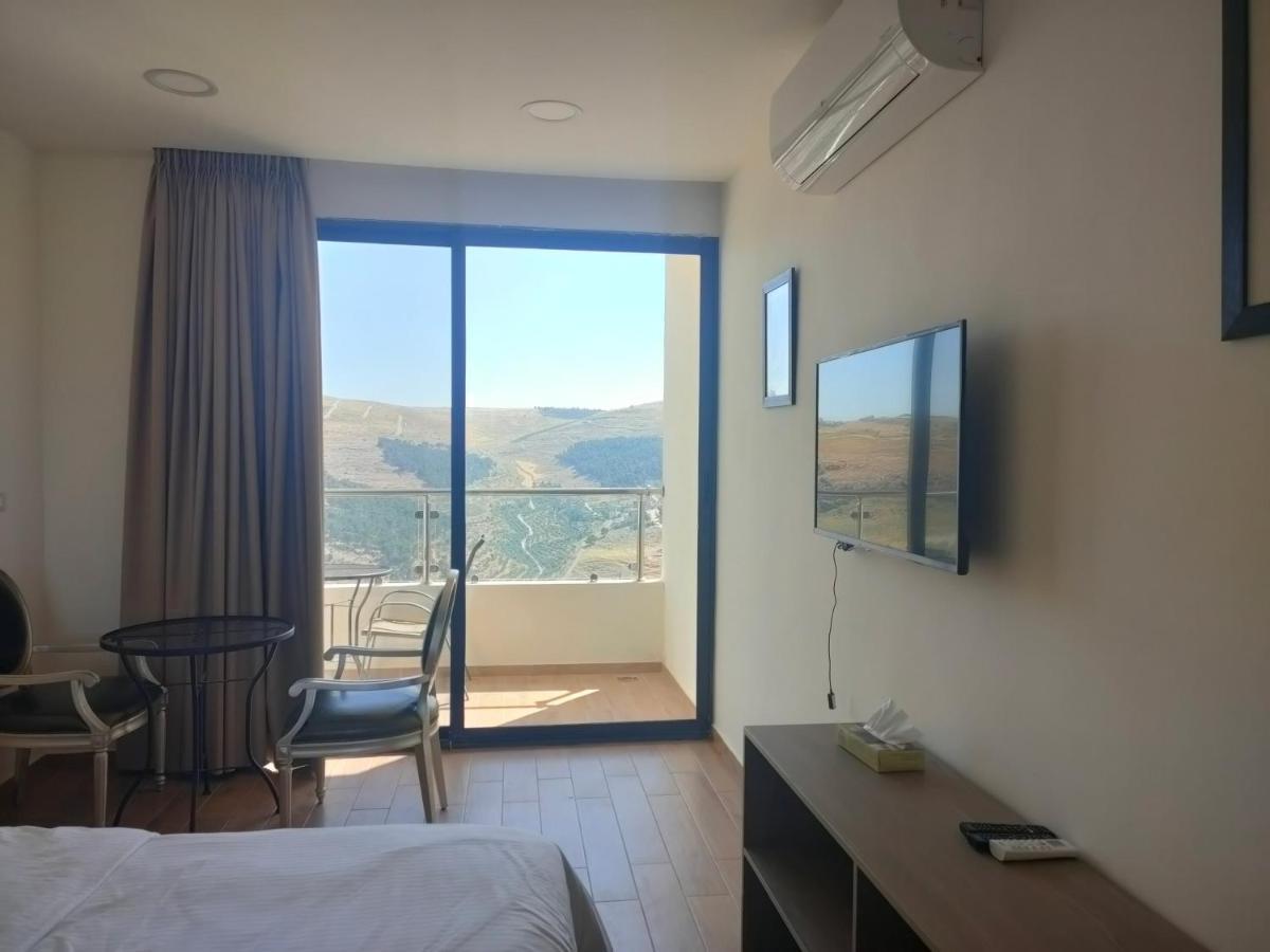 Sindyan Resort Amman Exterior photo